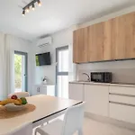 One Life Apartment