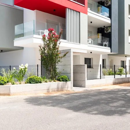 One Life Apartment *