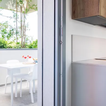 One Life ビビオーネ