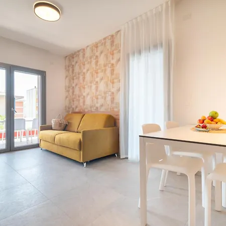 Апартаменти One Life