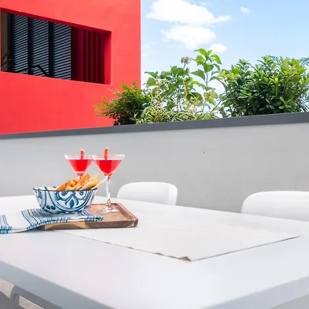 One Life Апартаменти *