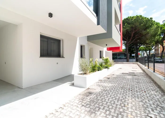 One Life Бібіоне